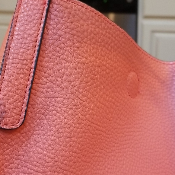 HUGE Tote! Easy to store...grocery shop in style! - Picture 10 of 13